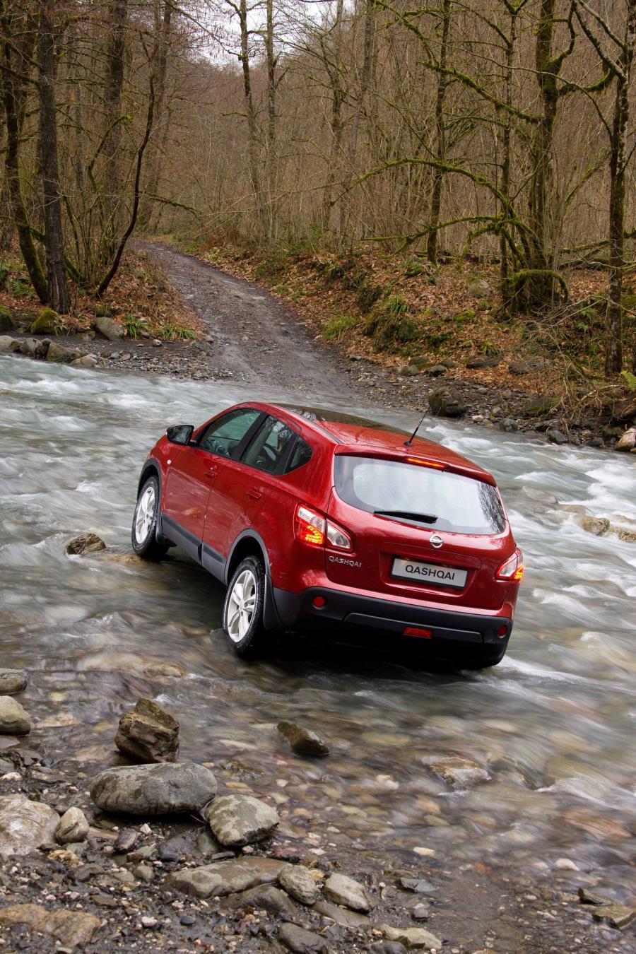  Nissan Qashqai 2010 года  (фото 136 из 204)